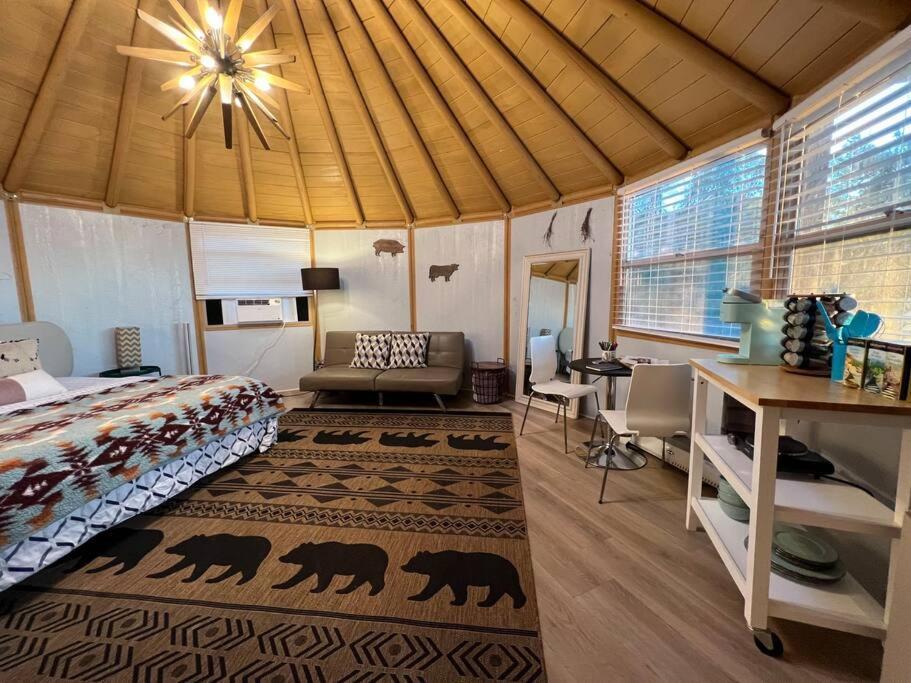 Glamping-Sky Dome Yurt-Tiny House-2 By Lavenders Field Villa Valley Center Exterior photo